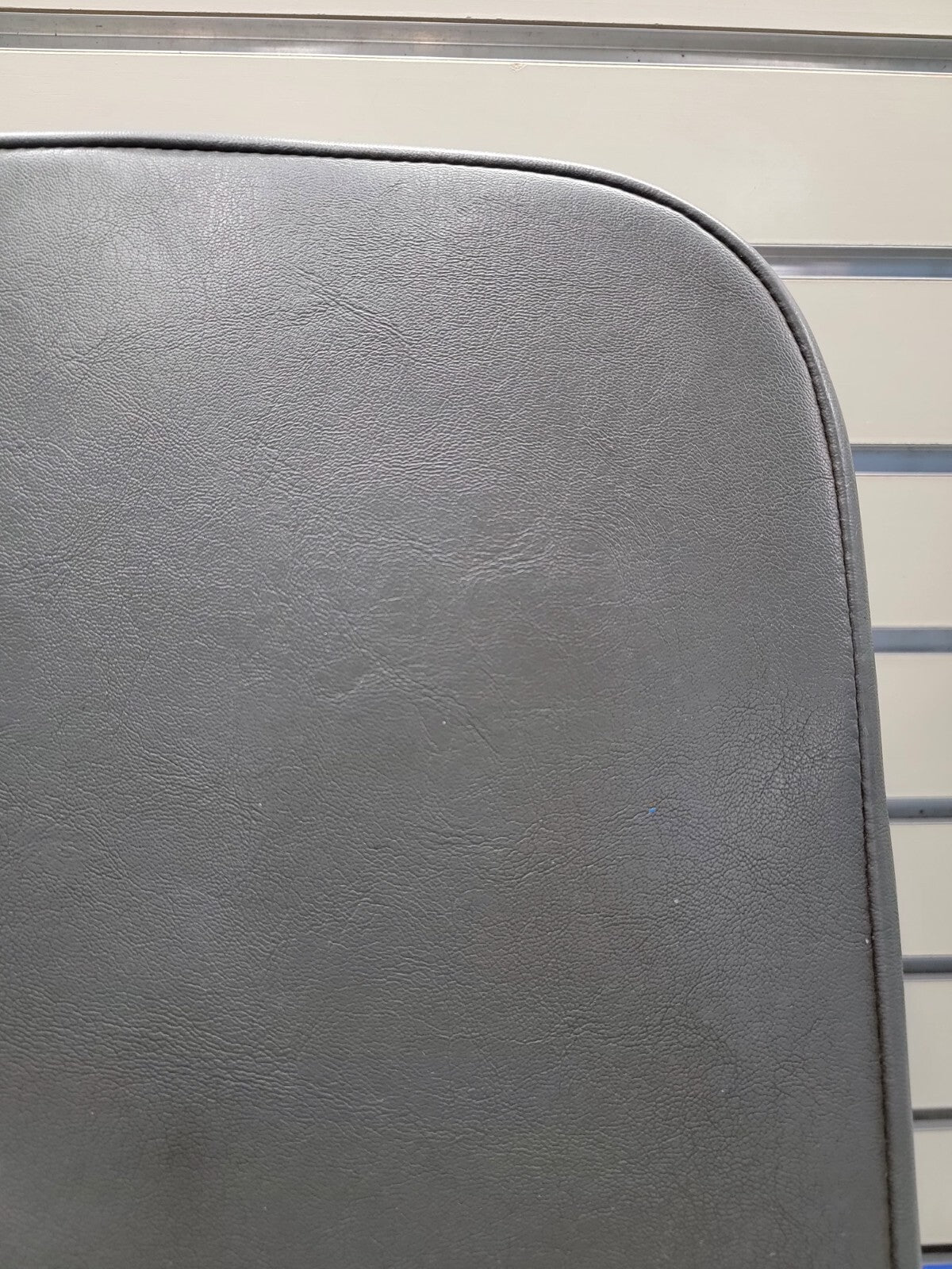 🔥02-08 Dodge RAM Center Console Jump Seat ARMREST Cover Lid Leather GRAY JS7
