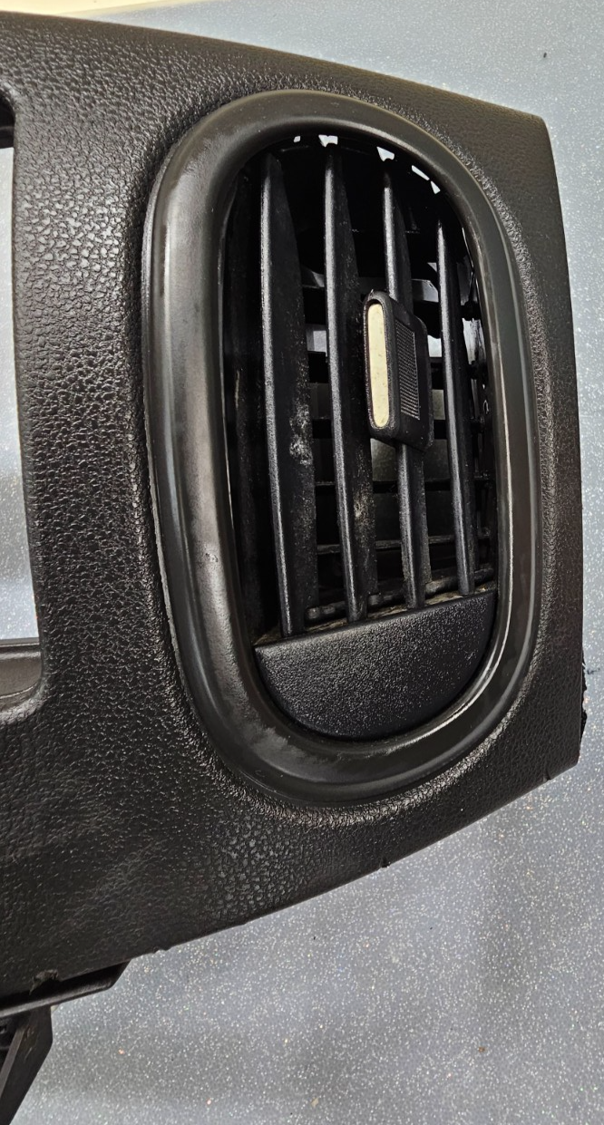 🔥09-14 Nissan Cube Front Dash Center Radio Trim Bezel Panel Black OEM