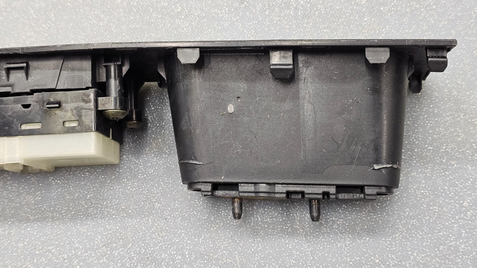 🔥07-10 Nissan Sentra Left Driver Power Window Control Switch Black OEM