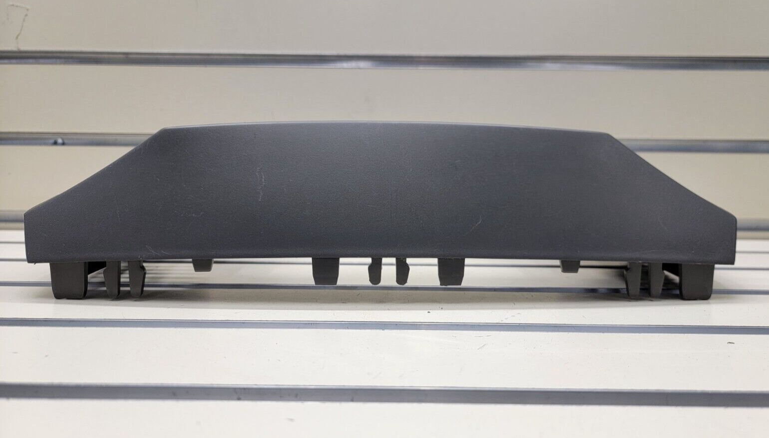 🔥2005-2007 Jeep Grand Cherokee Dash RADIO TRIM BEZEL W VENTS Gray B30