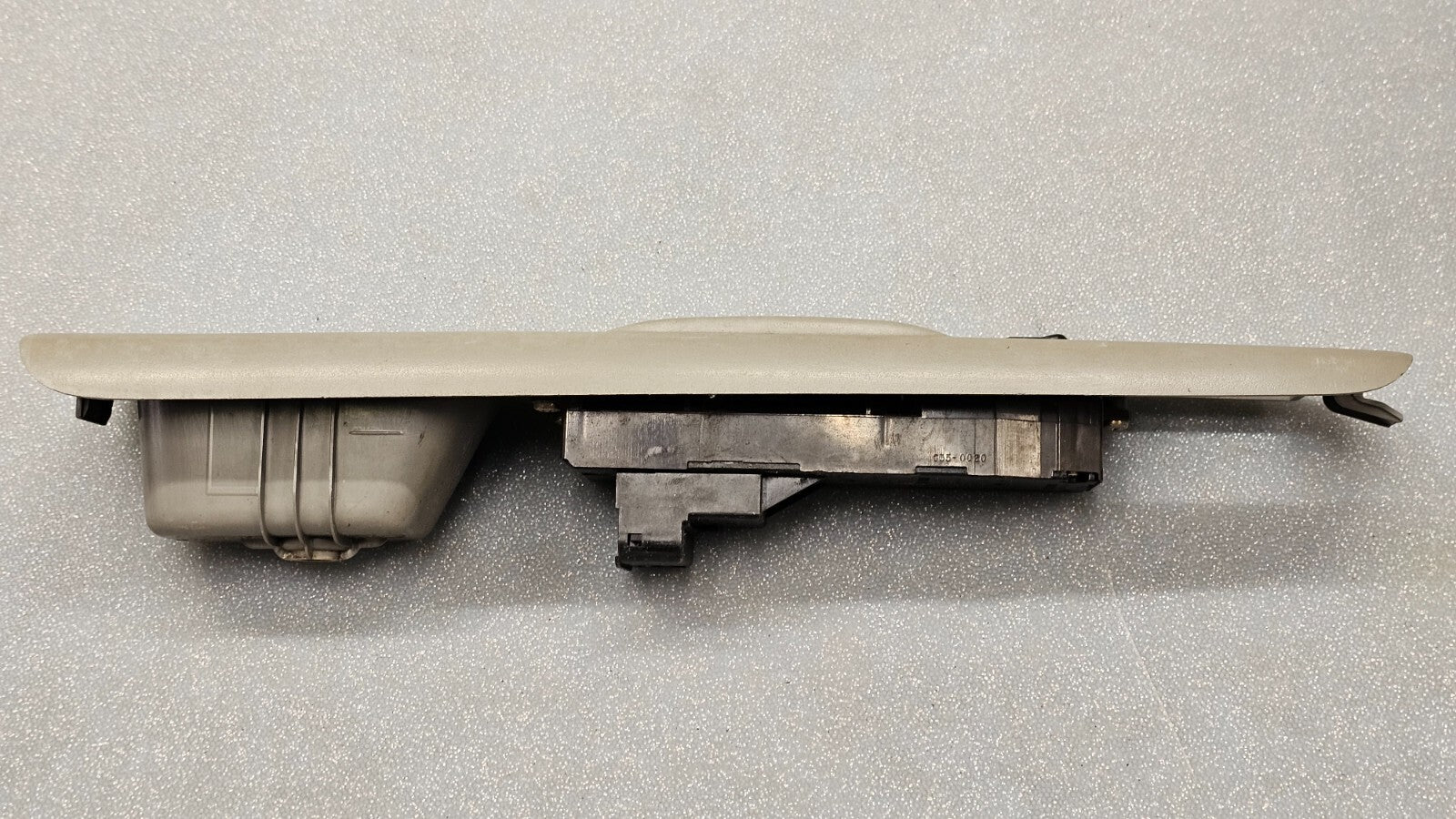 02-06 Camry Sienna Front Left Driver Master Power Window Switch Assembly LT Tan