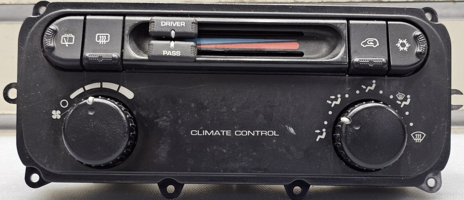 04-08 Chrysler Pacifica Dash A/C Heater Climate Temperature Control Conditioning