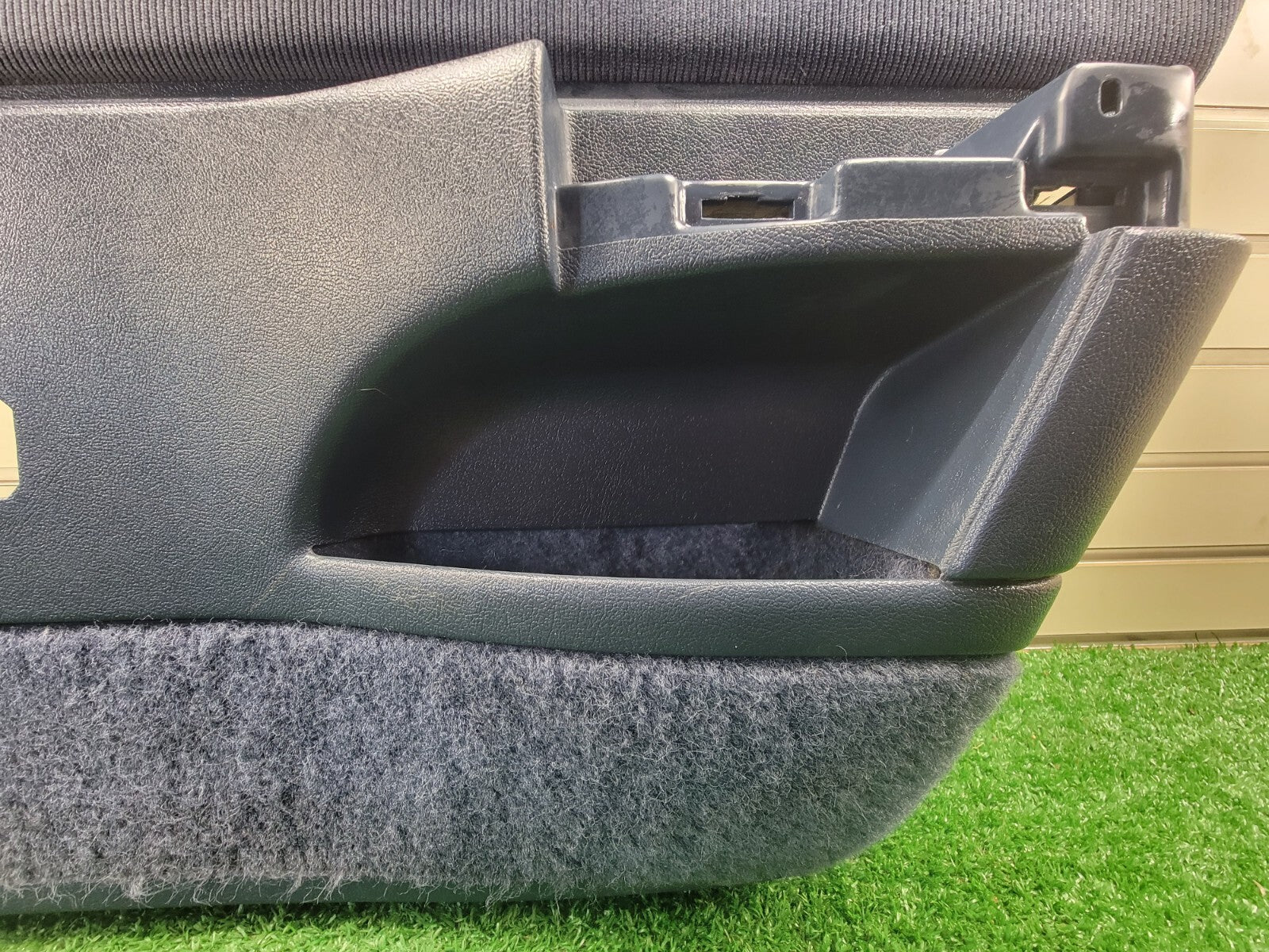 🔥 1994-1996 Chevy Impala SS PASSENGER REAR Door Trim Panel BLUE OEM