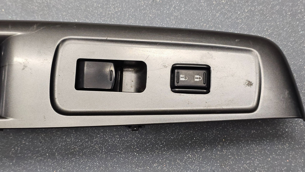 🔥08-14 Impreza WRX Forester Front Right Passenger Window Control Switch Silver