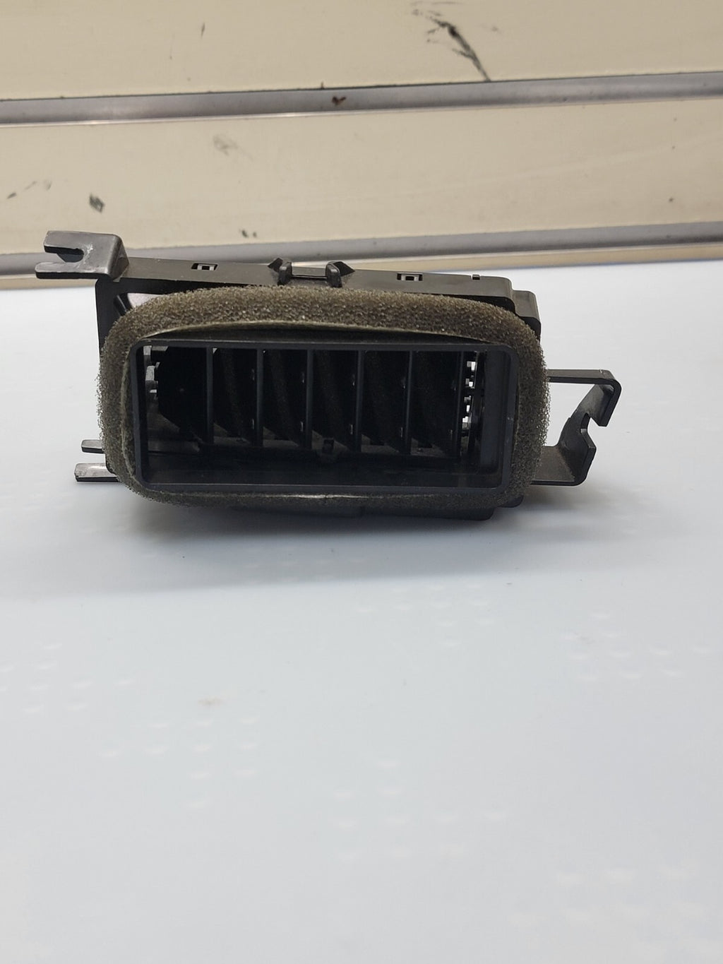 🔥05-10 CHEVROLET COBALT FRONT RIGHT PASSENGER SIDE DASH AIR VENT