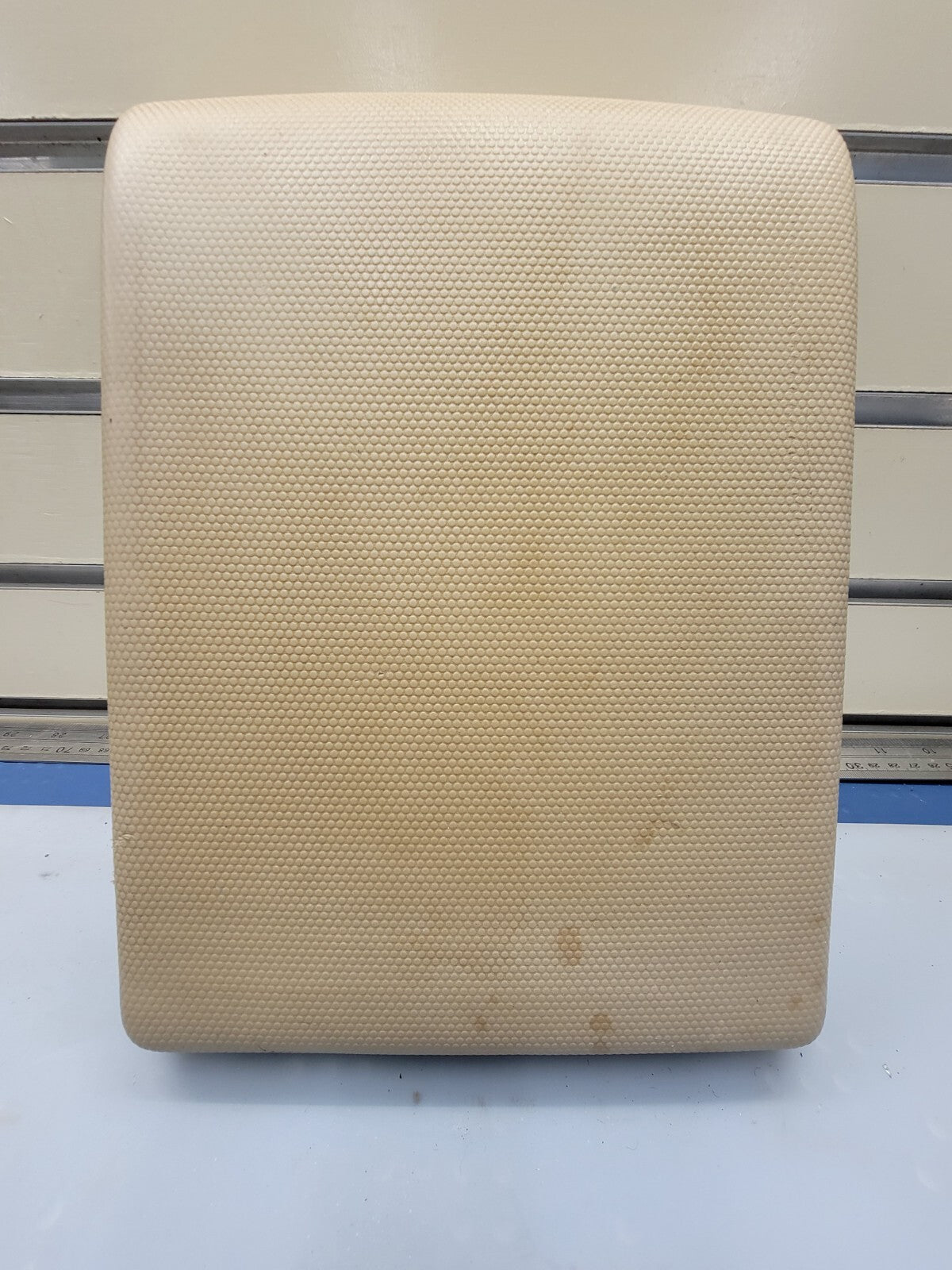 🔥08-12 Ford Escape OEM Center Console Lid Cover ARMREST ASSEMBLY TAN