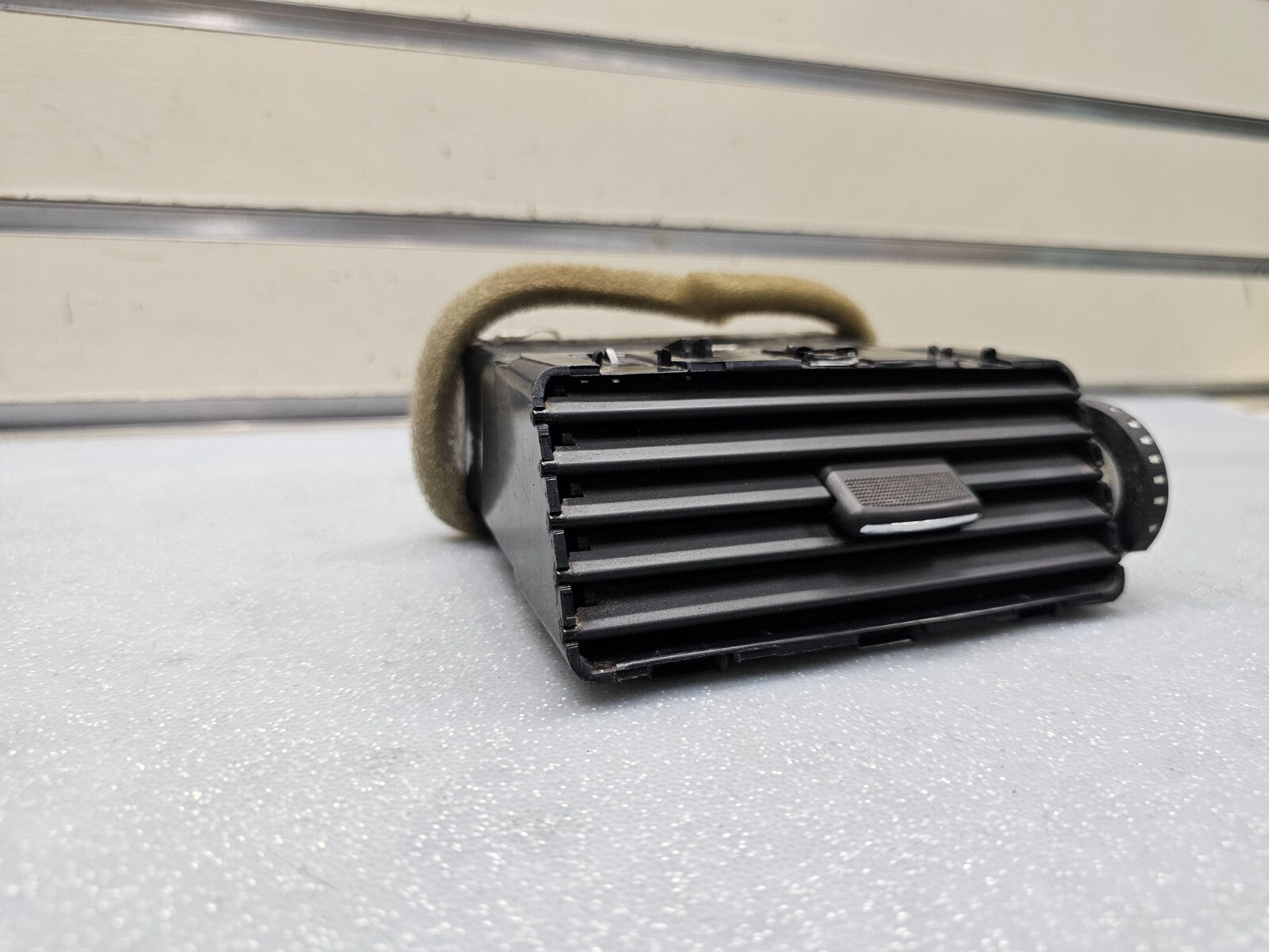 🔥06-09 Fusion Milan Right Center Dash Air Vent Heater Filter Conditioner Black