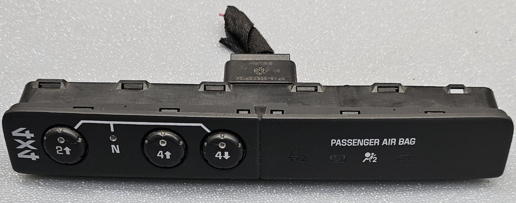🔥04-12 Chevy Colorado GMC Canyon Dash Center 4X4 Transfer Case Switch Assembly