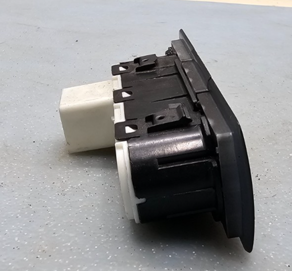 🔥08-11 Focus Right Passenger Light Indicator Warning Off switch Assembly Black