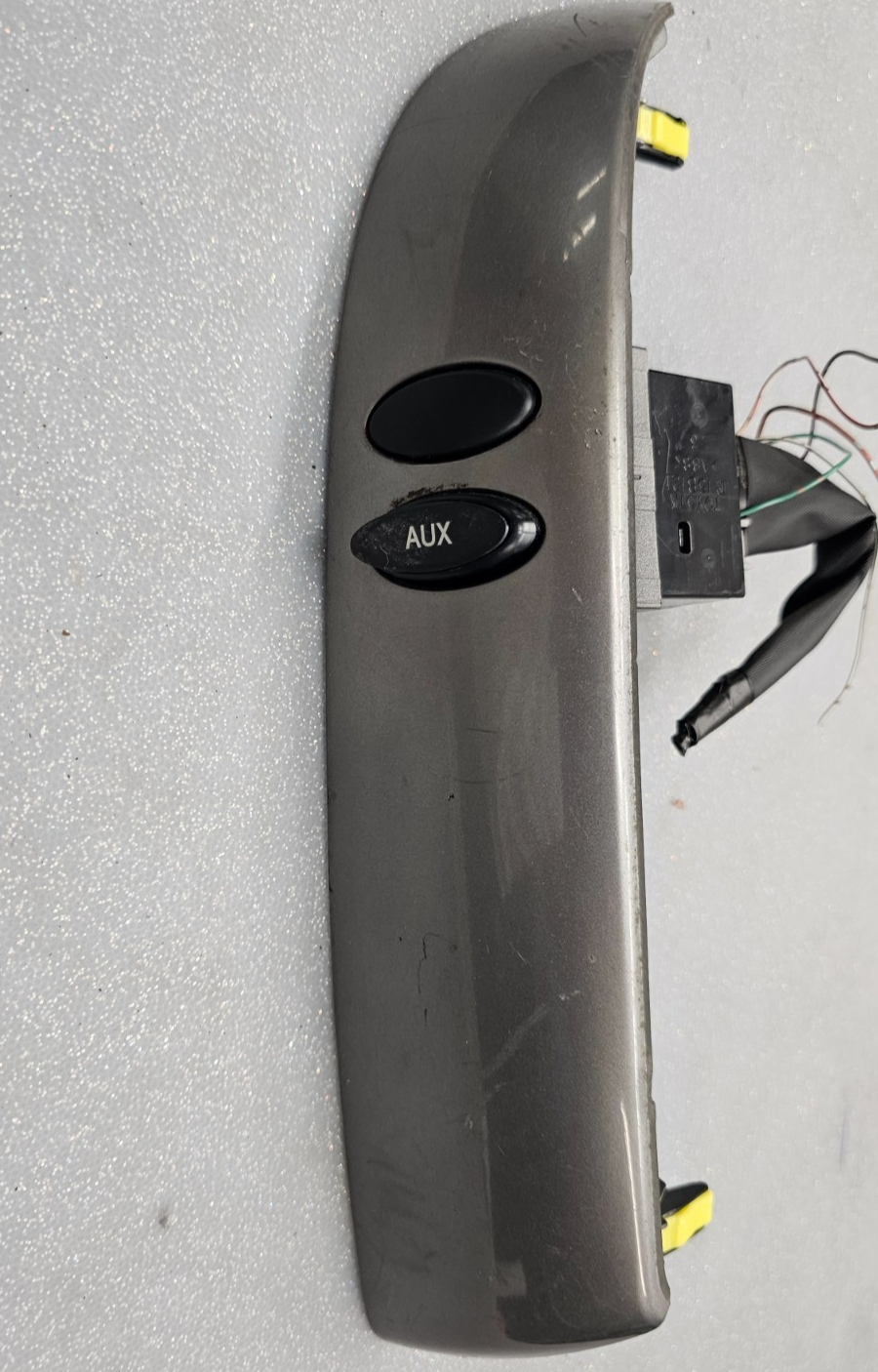 🔥06-10 Toyota Sienna Dash Hazard Defrost Light Door Switch Trim Bezel Silver