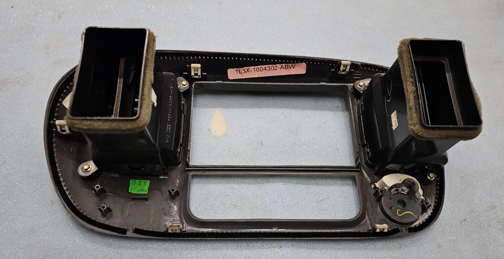 🔥97-03 Ford F-150 Dash Radio Stereo Climate BEZEL Trim Panel Line DK GRAY B1
