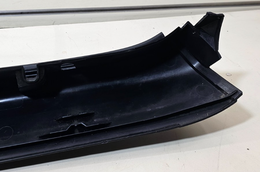 🔥03-20 Chevrolet Express GMC Savana 3rd Third Brake Light Trim Spoiler Black