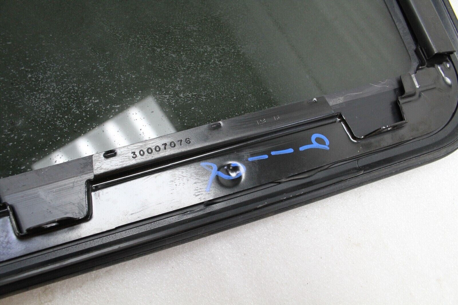 🔥2010 - 2016 Chevrolet Equinox Sunroof Glass Panel ORIGNAL OEM