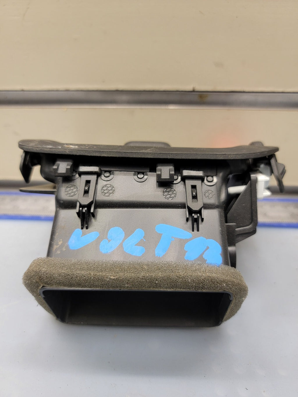 🔥11-15 CHEVROLET VOLT FRONT LEFT DRIVER DASH A/C AIR VENT Assembly Black OEM