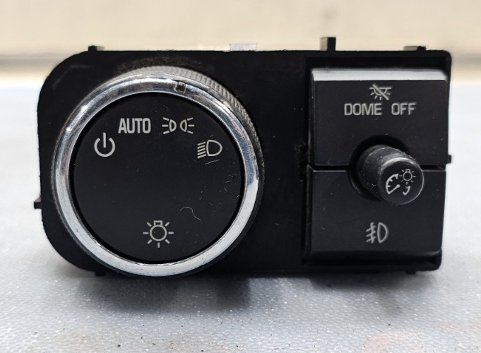 🔥07-14 Silverado Sierra Headlight Lamp Transfer Case Control Switch Assembly