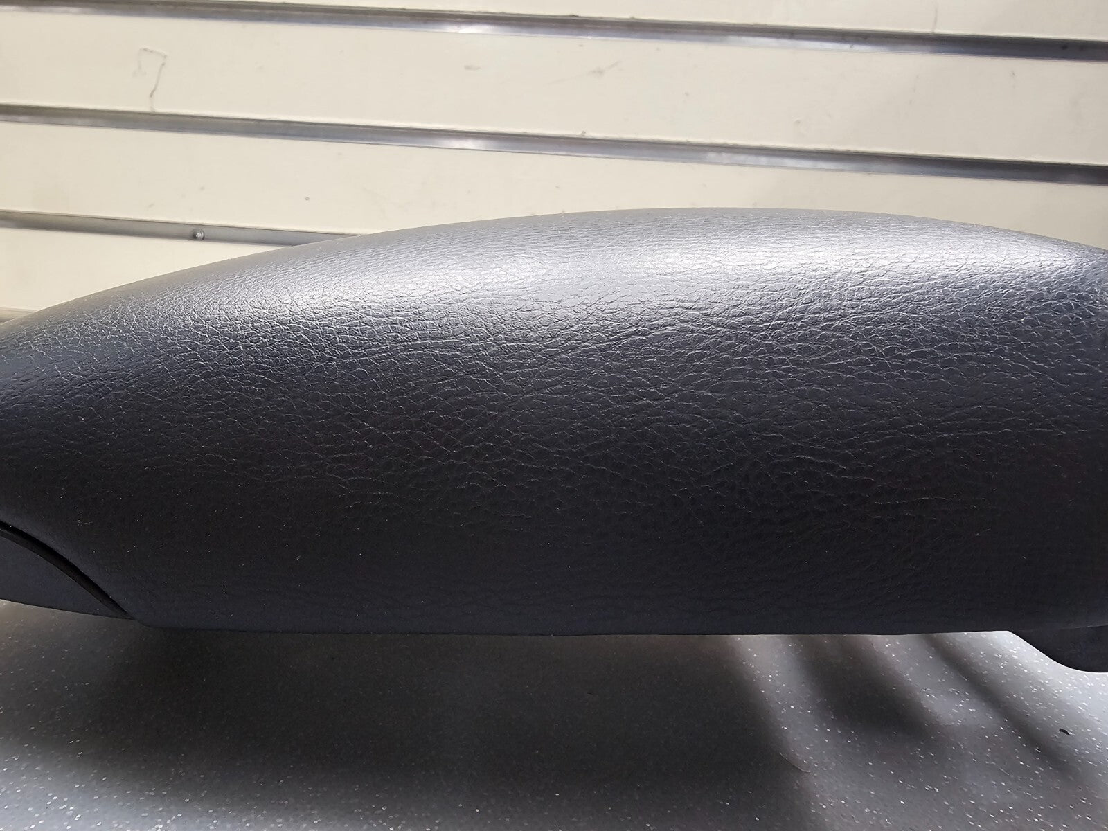 13-19 Nissan Sentra Front Center Console Lid Cover Top Assembly Arm Rest BLACK