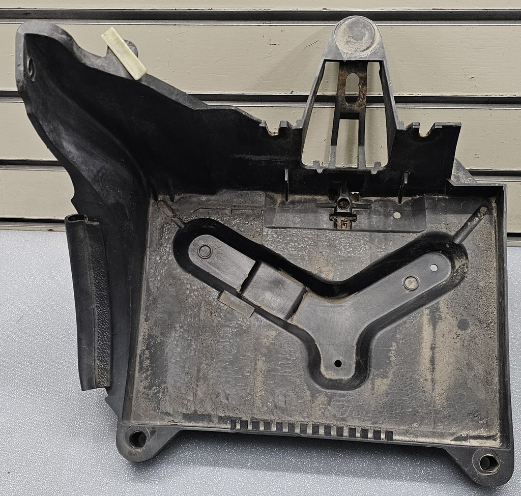 🔥03-11 LINCOLN TOWN CAR GRAND MARQUIS CROWN VICTORIA BATTERY BASE SUPPORT TRAY