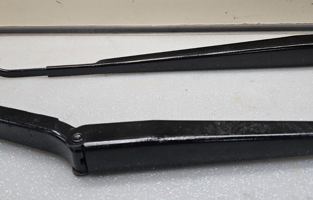 🔥1998-2011 Lincoln Town Car Front Wiper Arms Pair of RH + LH OEM