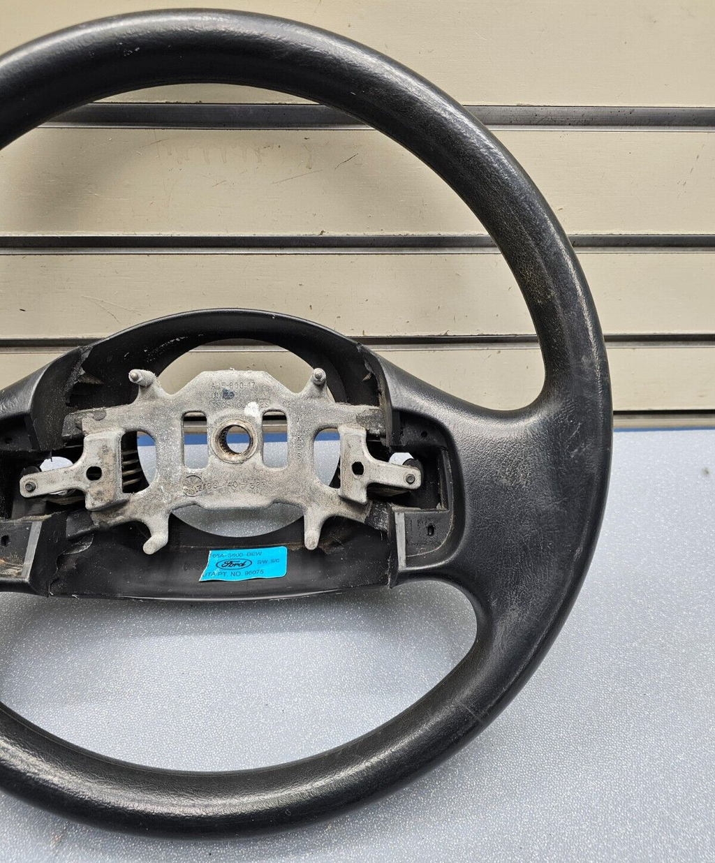 🔥97-03 Ford F150 F250 Expedition Leather Steering Wheel Cruise Cover Black OEM