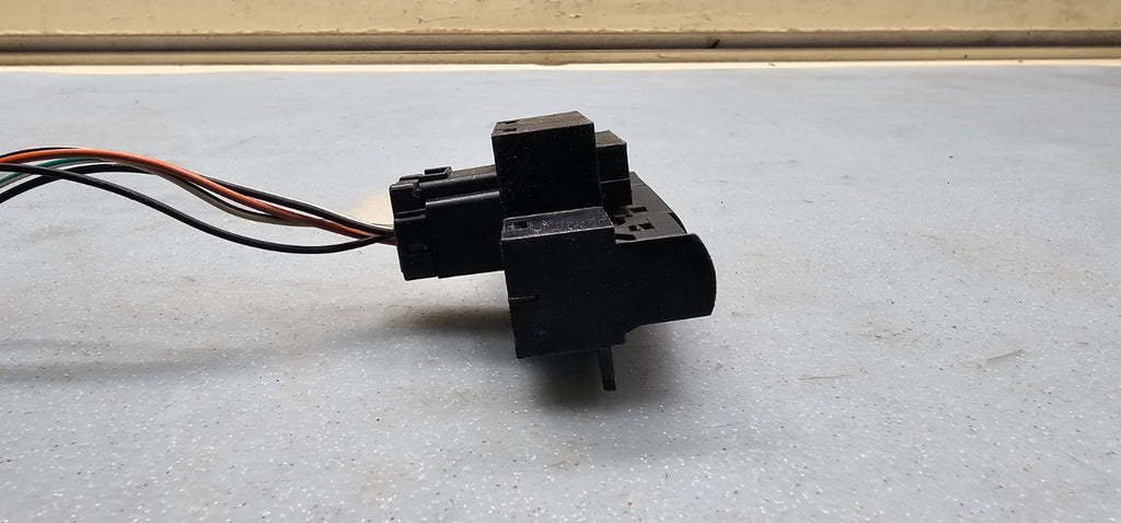 🔥05-12 chrysler 300 c hazzard light switch button black