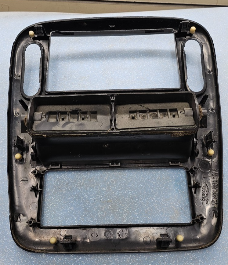 02-05 FORD EXPLORER RADIO AUDIO CLIMATE TEMPERATURE CONTROL BEZEL TRIM WOODGRAIN