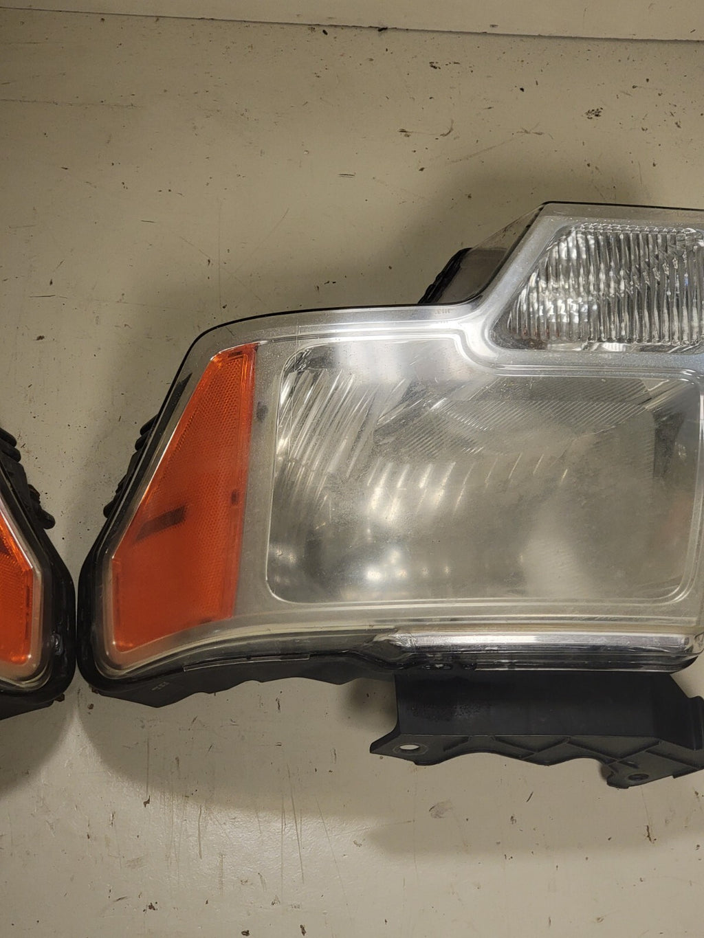 🔥2009 - 2014 Ford F-150 Halogen Chrome OEM Headlight SET