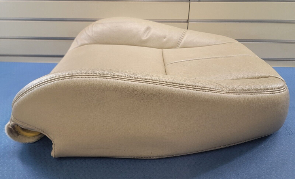 🔥07-13 GMC Sierra 1500 2500 3500 Seat rest cushion leather front right TAN V4