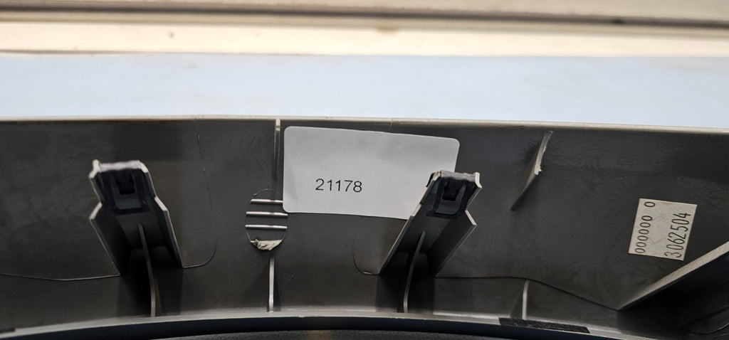 🔥04-07 TITAN ARMADA DASH SPEEDOMETER INSTRUMENT CLUSTER GAUGE BEZEL TRIM SILVER
