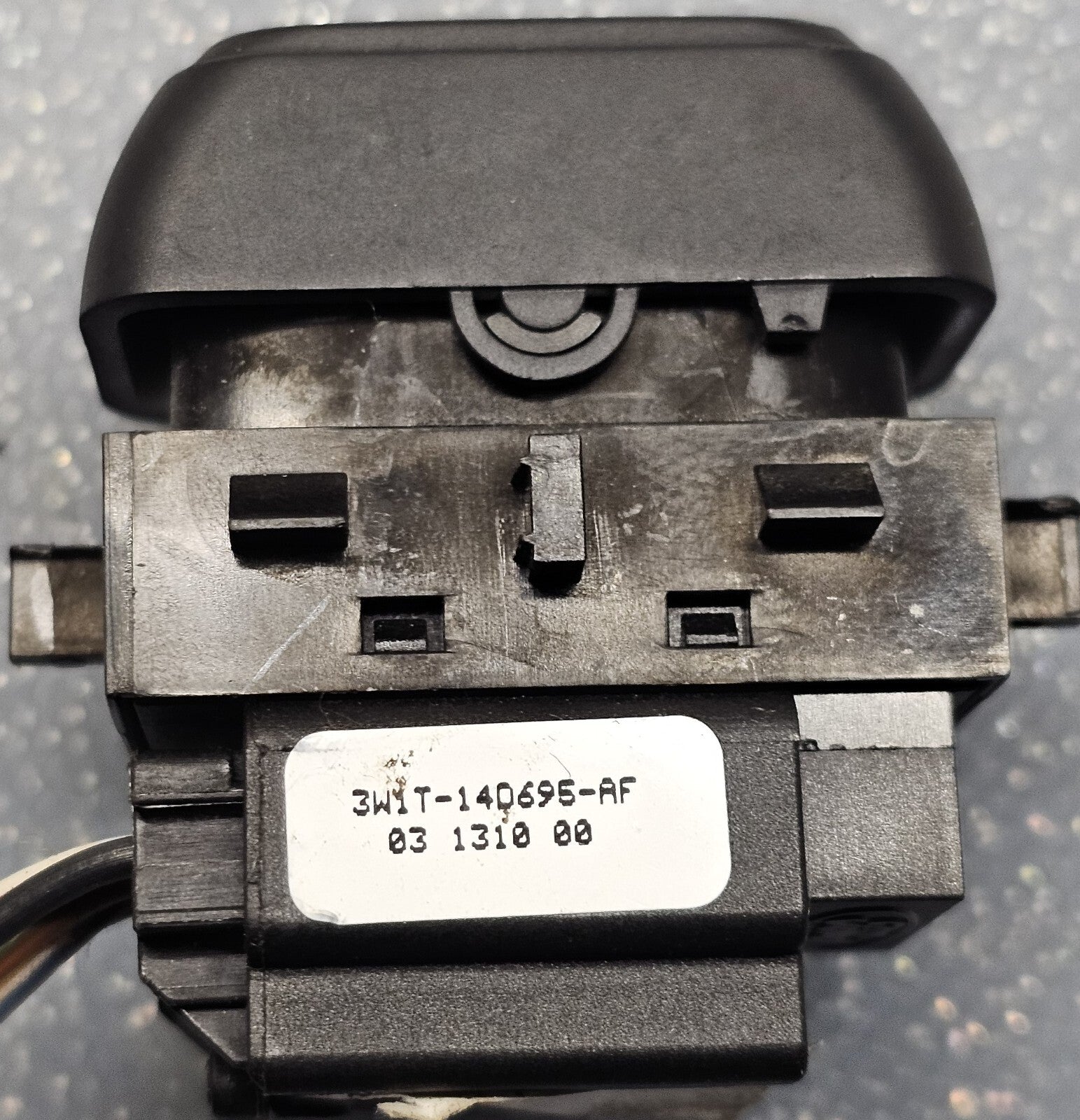 2003-2011 Lincoln Town Car & Grand Marquis Driver Side LF Heated Seat Switch OEM
