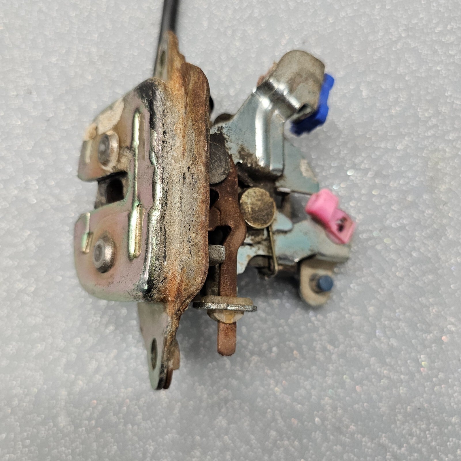 🔥00-04 Nissan Xterra Trunk Liftgate Back Door Lock Latch OEM FREE SHIP