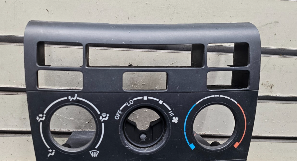 🔥03-08 TOYOTA COROLLA CENTER DASH CLIMATE TEMPERATURE CONTROL PANEL BLACK/WOOD