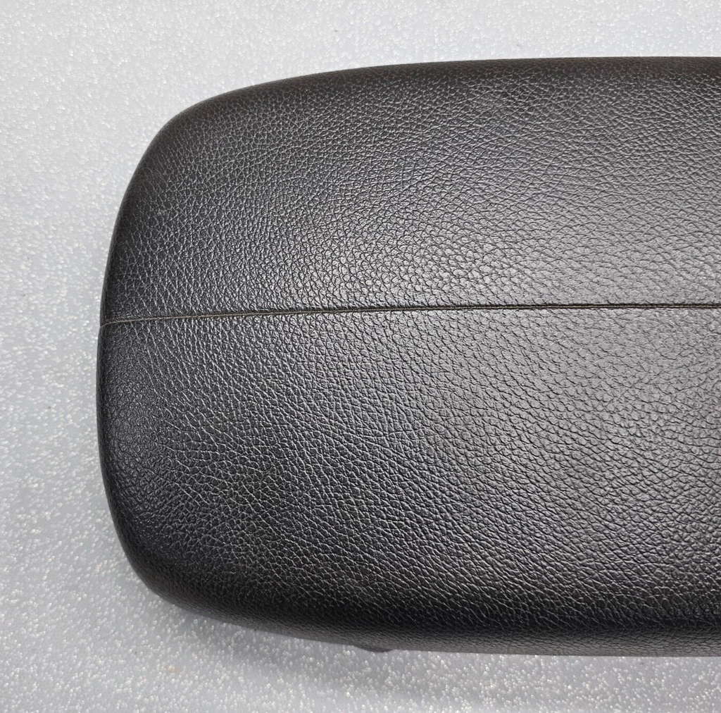 🔥10-13 Kia Sorento Console Lid Cover Leather Top Pad Armrest Assembly Black OEM