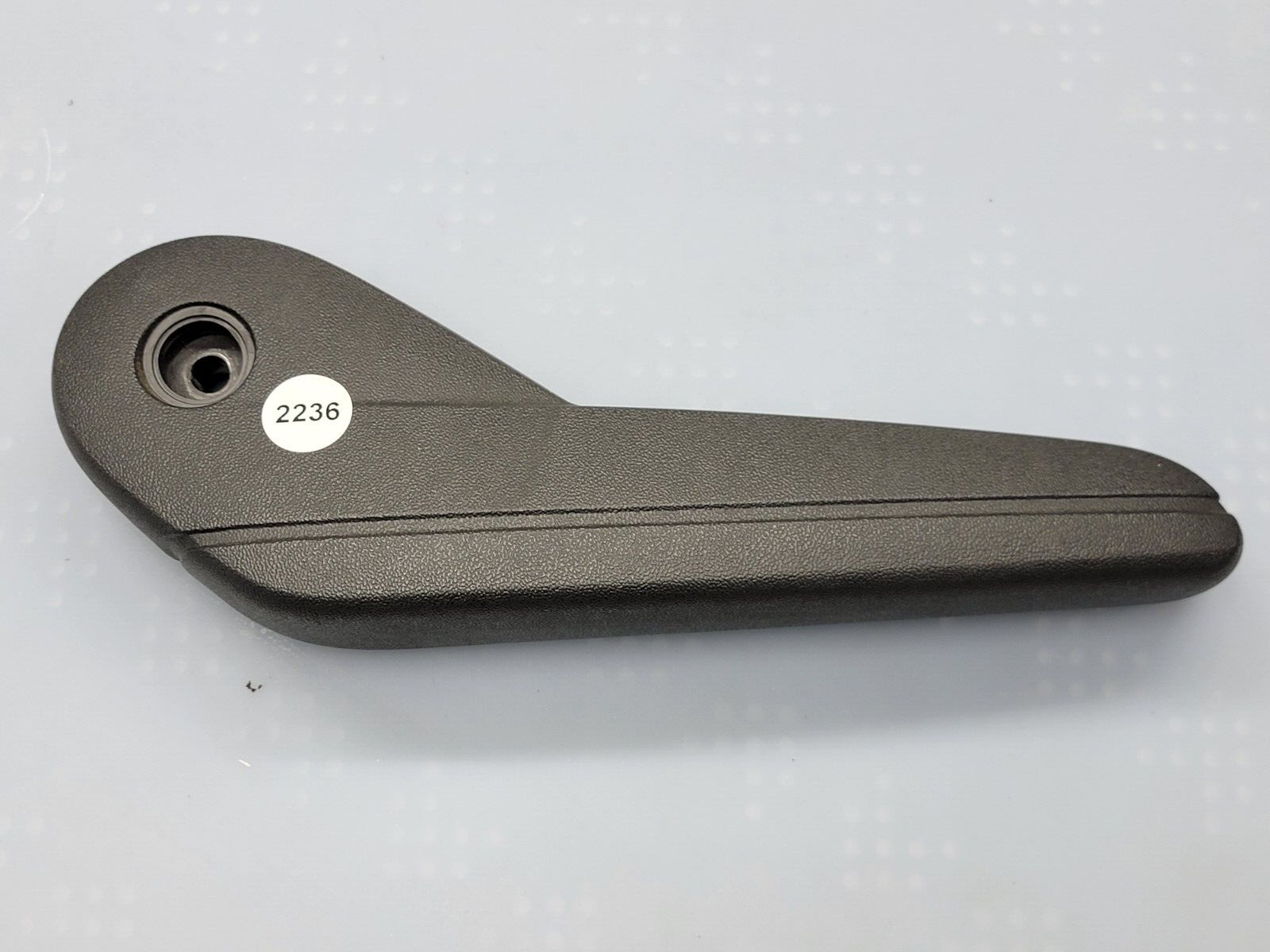 08-11 CARAVAN TOWN & COUNTRY RIGHT PASSENGER SIDE FRONT SEAT ARMREST GRAY