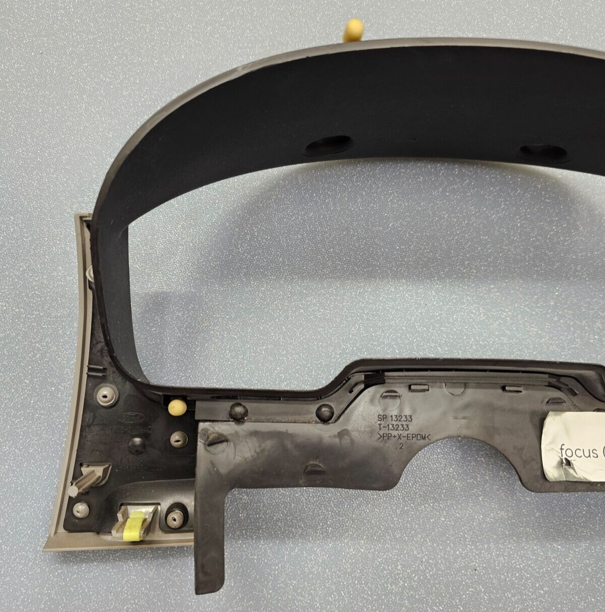 🔥08-11 Ford Focus Instrument Cluster Dash Bezel Speedometer Trim Tan/Black OEM