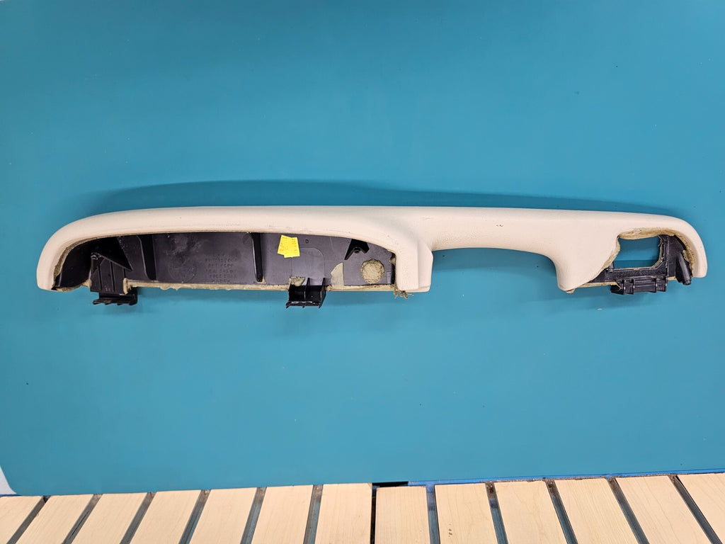 🔥99-06 Silverado SIERRA TAHOE Door Panel ARMREST Rear LEFT Handle LIGHT TAN H3