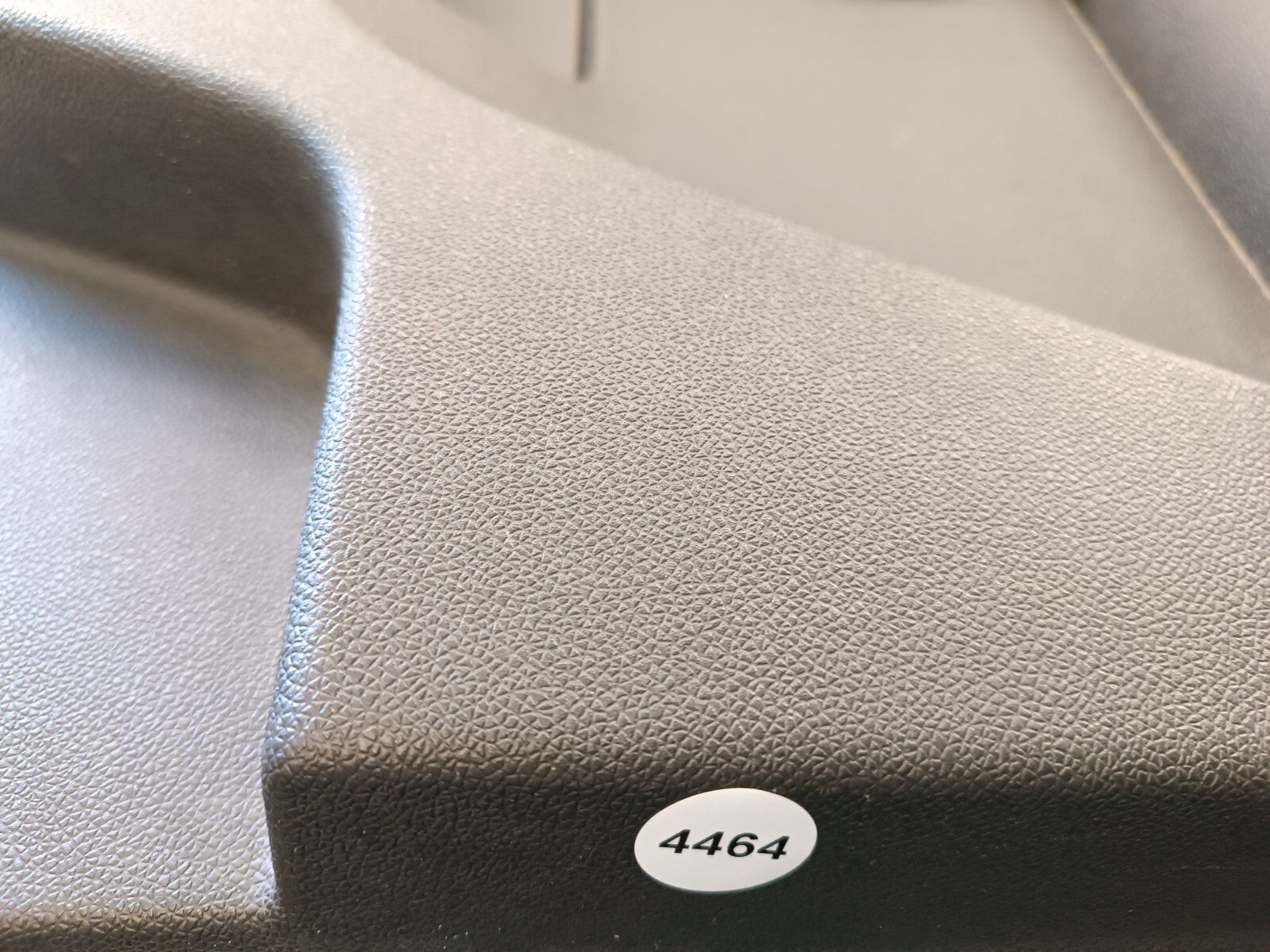 🔥07-09 Chevy Silverado Avalanche GMC Sierra Front Passenger Door Panel GRAY D19