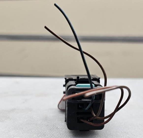 🔥09-11 Volkswagen Tiguan Hazard Emergency Flasher Warning Switch Button OEM