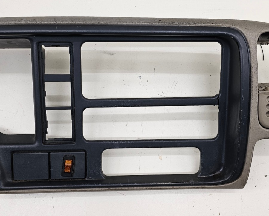 🔥95-99 Chevy GMC C/K Instrument Cluster Speedometer Dash Bezel BLACK/TAN C3