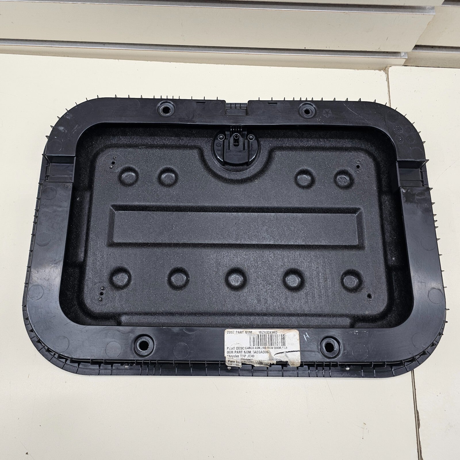 🔥2011-2020 DODGE JOURNEY FLOOR STORAGE BIN LID COVER OEM