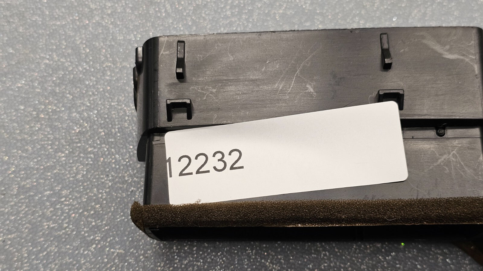🔥08-11 Ford Focus Front Upper Center Dash Dual Air Vent Bezel Trim Panel Black