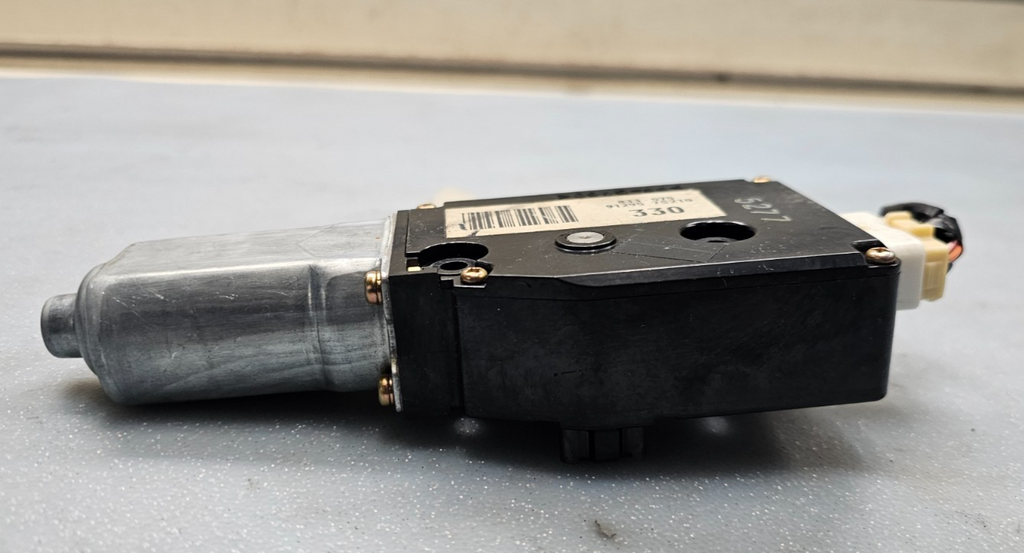 🔥04-15 TITAN ARMADA 04-10 QX56 SUNROOF MOON ROOF POWER REGULATOR MOTOR ASSEMBLY