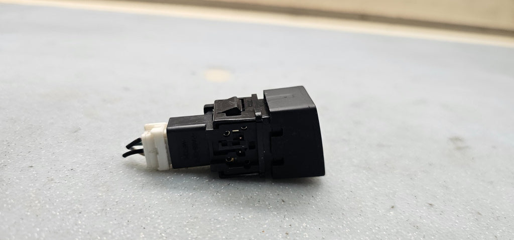 🔥07-13 Nissan Altima Hazard Emergency Warning Light Button Switch OEM