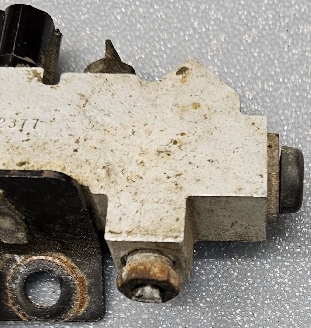 98 - 01 DODGE RAM 1500 2500 DAKOTA DURANGO ABS BRAKE PROPORTIONING VALVE OEM/DR