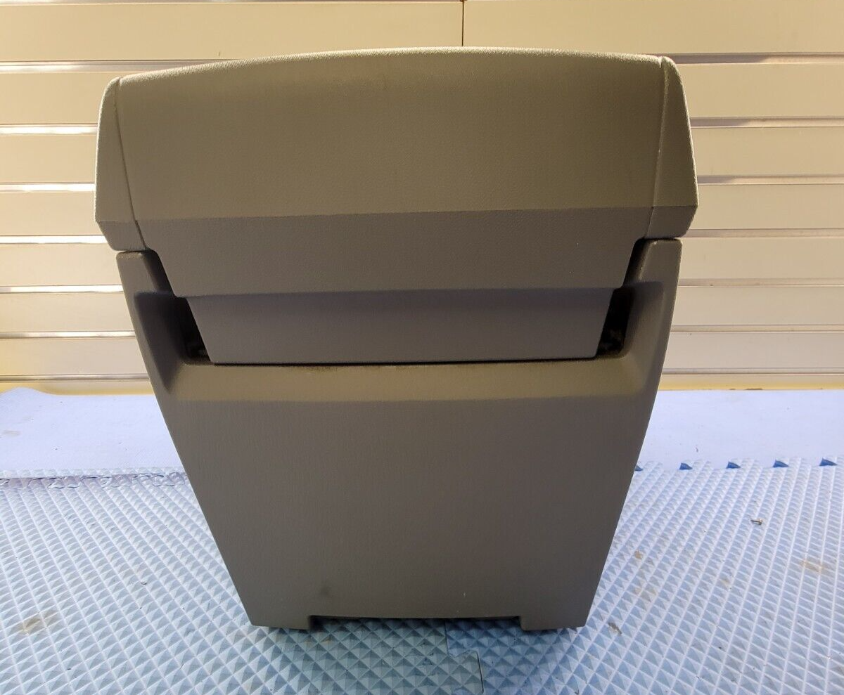 🔥08-10 Chrysler Town Country Grand Caravan Center Console Dash Cup Holder OEM