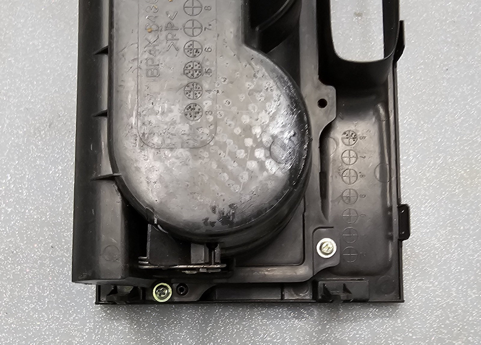 🔥04-06 MAZDA 3 CENTER CONSOLE CUP DRINK HOLDER FLOOR TRIM PANEL BEZEL BLACK