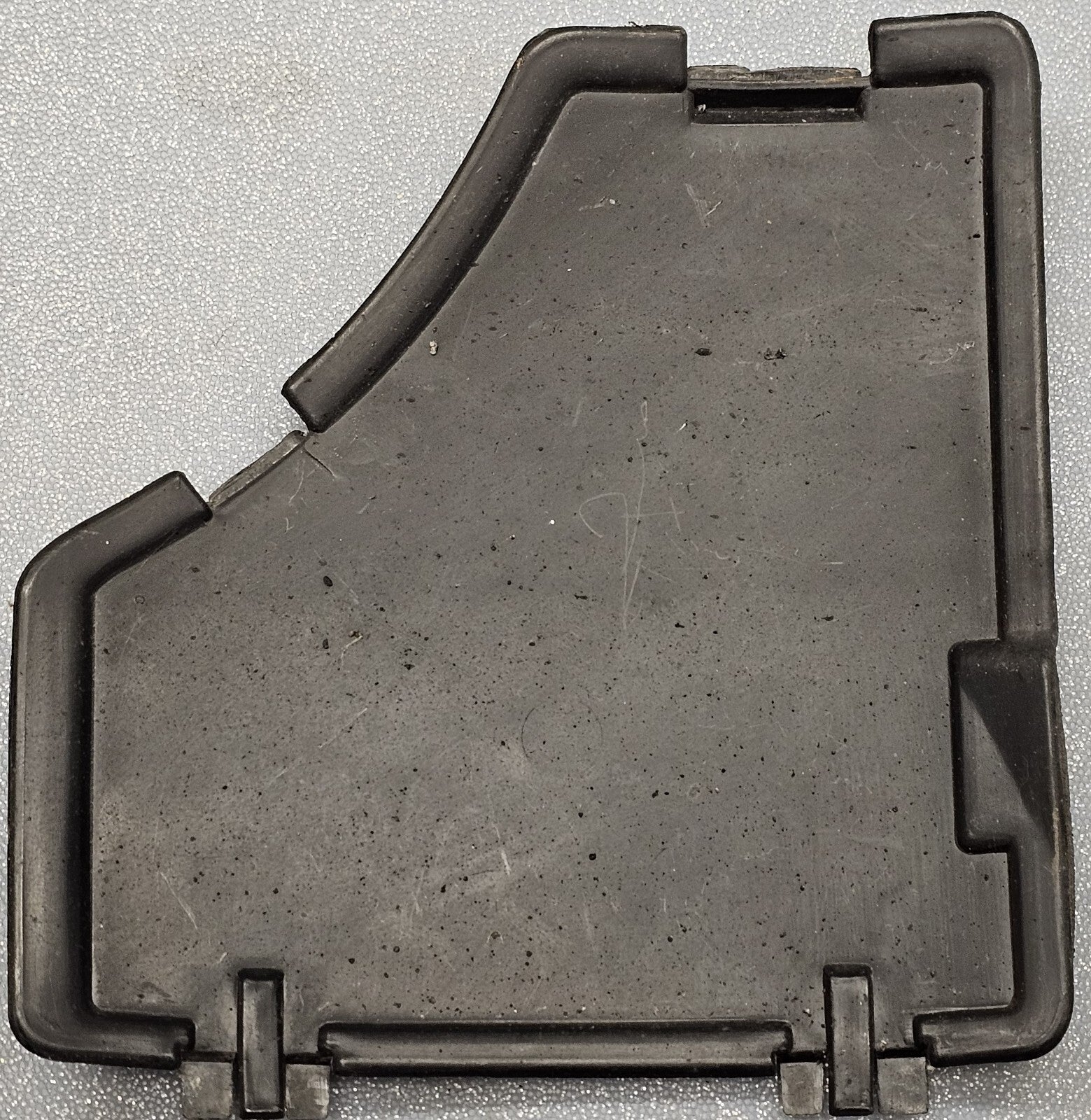🔥01-10 PT Cruiser Fender Panel Wheelhouse Splash Dust Access Lid Inner Cover RH