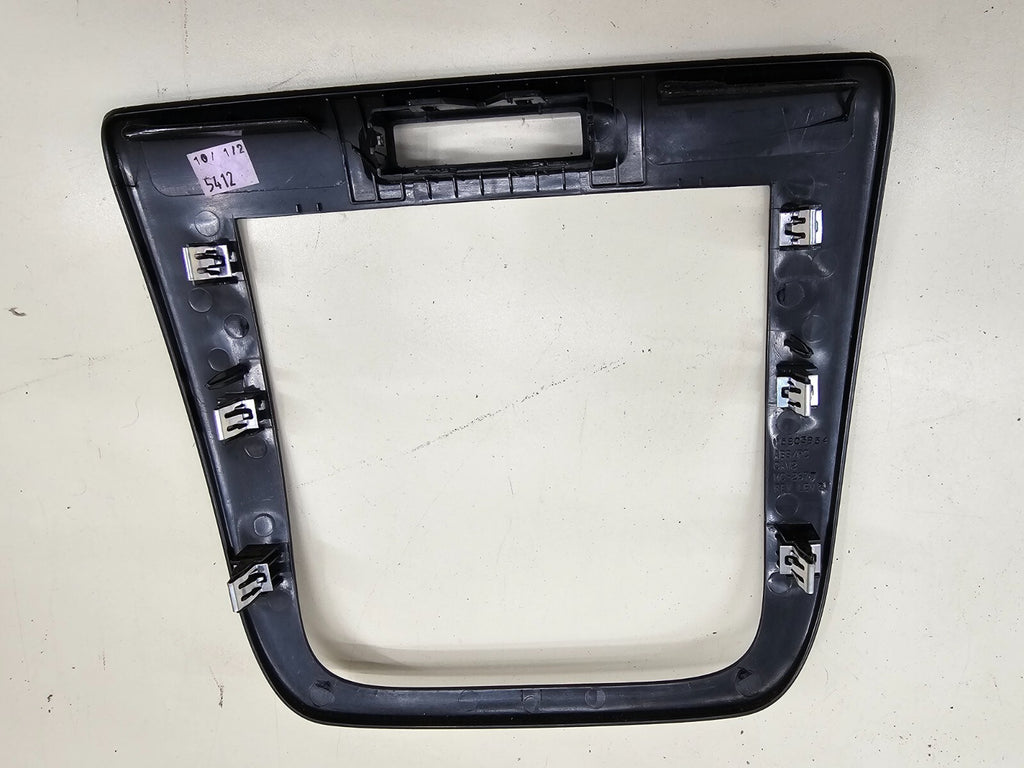 06-11 Chevrolet Impala Interior Center Dash Radio Trim Panel Bezel Woodgrain OEM