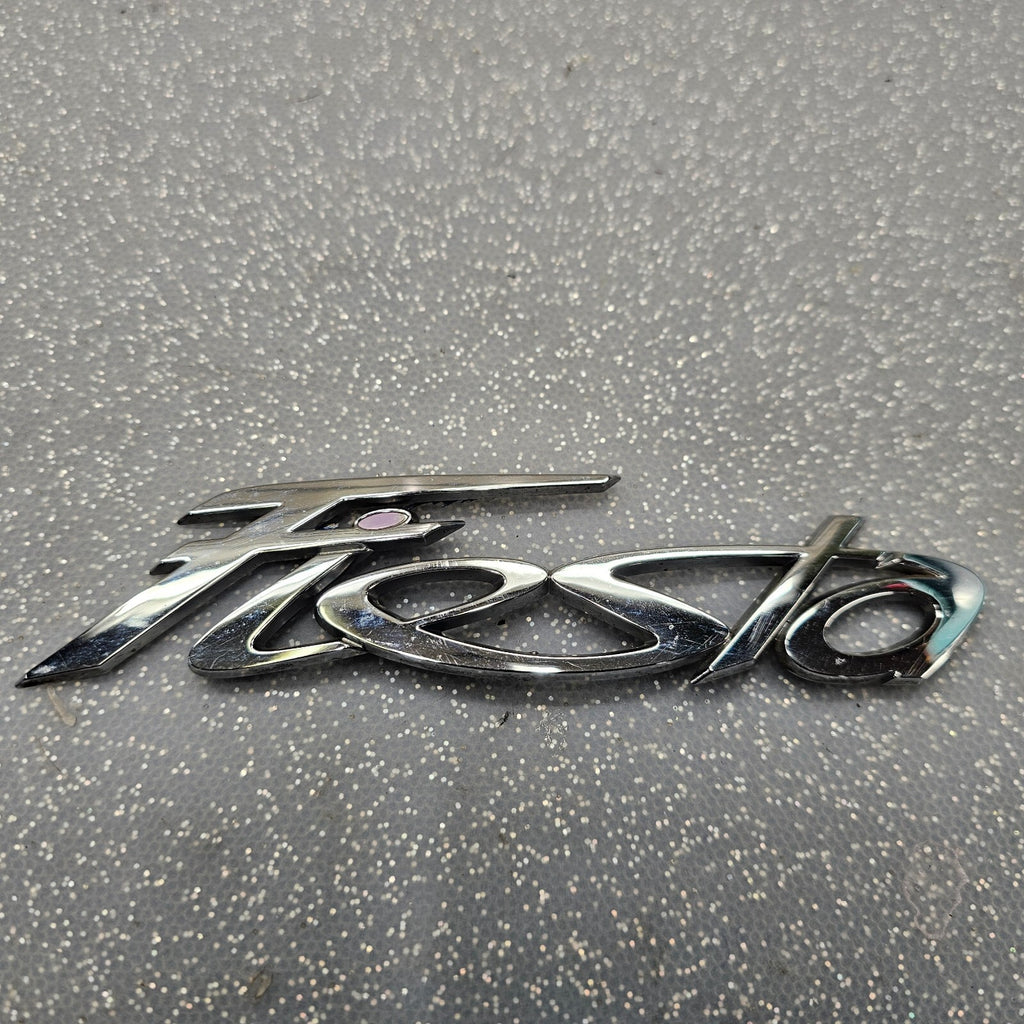 11-19 FORD FIESTA REAR TRUNK TAILGATE LIFTGATE EMBLEM LOGO BADGE LETTERS SYMBOL
