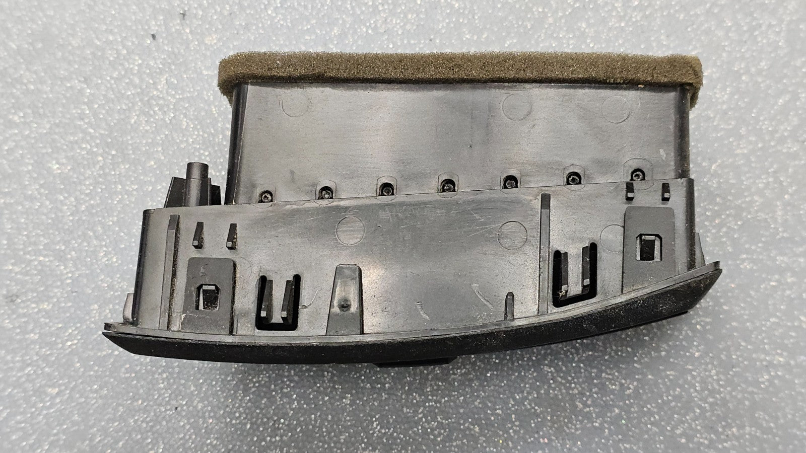 🔥08-11 FORD FOCUS DASH RIGHT PASSSENGER AIR VENT A/C AC HEATER PANEL BLACK