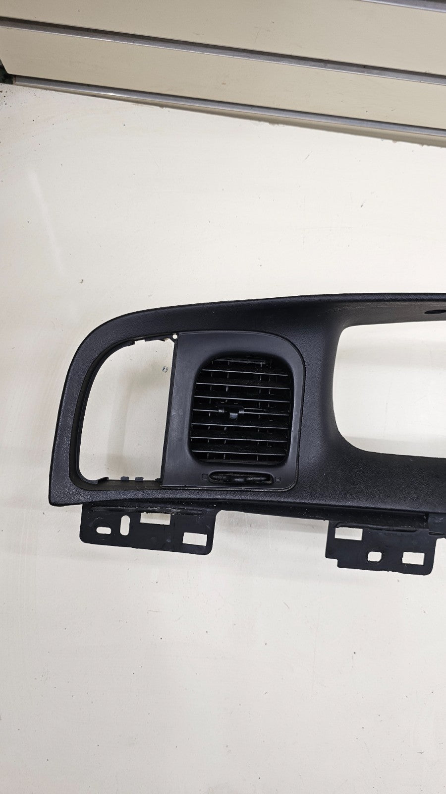 🔥95-11 Grand Marquis Crown Victoria Dash Instrument Cluster Radio Bezel Black